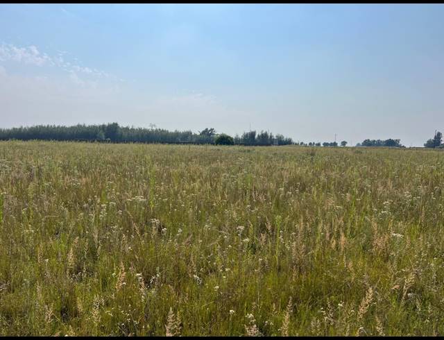 108,000M² VACANT LAND FOR SALE IN WONDERWATER